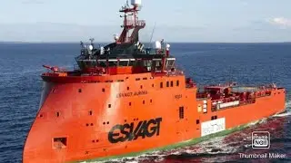 Время для длинного борта на причале базы снабжения Кеманан в Малайзии