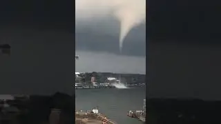 Tornado in Kiel City 😱😱😱 Wirbelsturm Windhose Hurricane Unwetter 2021