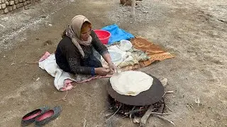 baking local bread at home😋👍|village life of Iran: Persian bread I iran bread #village#nomads#iran