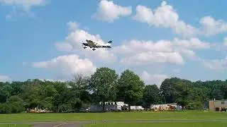 Piper Cherokee 180 Take-Off at Doylestown Airport (DYL)