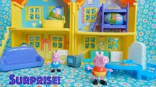Peppa Pig Peek and Surprise Play House with SURPRISE EGGS