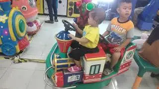 Naik Kereta Thomas di Surya Jatibarang