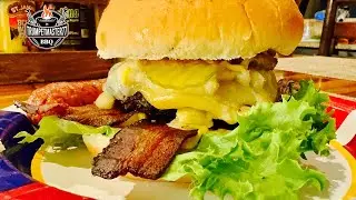Burgers in the Old Smokey