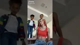 Cameron Brink TikTok&rsquo;n with the Curry kids