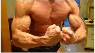 MARCO ROMANO - 2 WEEKS OUT POSING