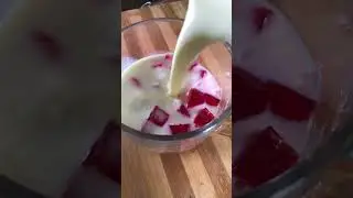 Jelly with milk