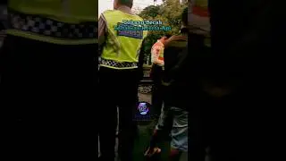 Tukang Becak Tertabrak Kereta Api                        #beritaviral #news #kecelakaan #tangerang