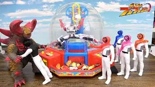 人形劇【爆上戦隊ブンブンジャー】景品がブンブン!?クレーンゲームでブンブンを助け出せ!!