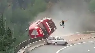 Moments Filmed Second Before Disaster l Life Around Us