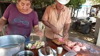Camotes endulzados al estilo de doña ramona y rosario