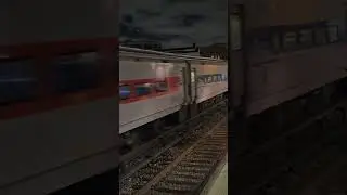 MN Super Express Bypassing Croton Harmon Local At Yonkers