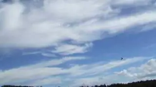 Flygande vinge, trimmad med motor 4200kv
