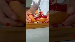 Grandma&rsquo;s style pomegranate juice