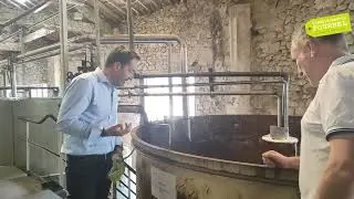 visite de la savonnerie du Fer a Cheval