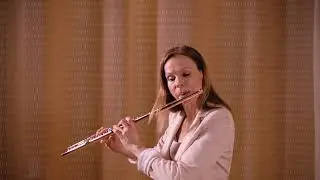 Johannes Steinbauer: AVEC PLAISIR! pour flûte seule (Alja Velkaverh)