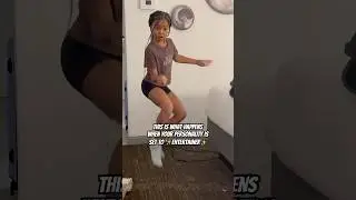Scarlett is the FUNNIEST entertainer 🤣 #funnykids #scarlett #shorts