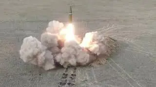 Lanzamiento del misil OTRK Iskander-M en el marco del ejercicio de control en la regi&oacute;n de Orenburg