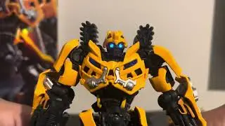 blokees transformers ￼dark of the Moon bumblebee review.￼