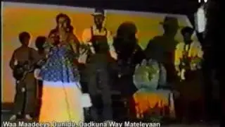 Waa Maadeeys Adduunyadu, Dadkuna Way Mataleyaan - Q10