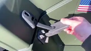 Landrunner Jeep TJ Demonstration of engine ignition and engine bay access