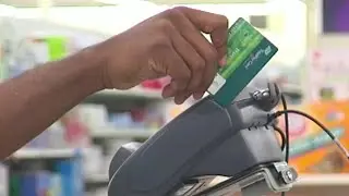 Expecting holiday sales dip, retailers encourage Floridians to shop local