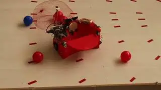 Rufus the Red Retriever at CyberTech 2014