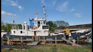 Converting Royal Navy Ship into a medical aid vessel. Part 2.#ywam#ships #medicalaid#madagascar