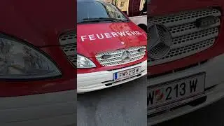 FIREFIGHTER SHOW 🧯2023 #shorts #vienna #firefighter #firefighters #paramedics #police