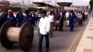 La KmC - Pol&iacute;ticos de Mierda.mp4