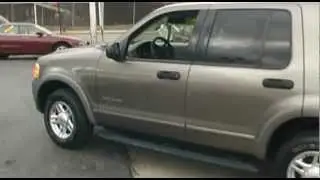 2002 Ford Explorer XLS