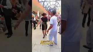 As&iacute; es el baile tradicional en la Concha Ac&uacute;stica de Toluca. #baile #portales #toluca #tolucabaila
