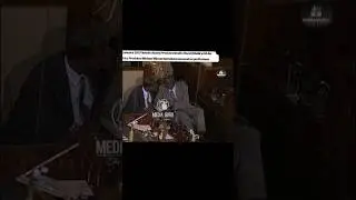 January&nbsp;2003&nbsp;Newly&nbsp;elected&nbsp;President&nbsp;Kibaki&nbsp;with&nbsp;his&nbsp; VP Kijana&nbsp;Wamalwa&nbsp;moments&nbsp;in&nbsp;parliament.&nbsp;