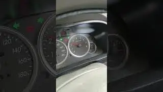 Latihan menginjak pedal gas yang bagus dan benar