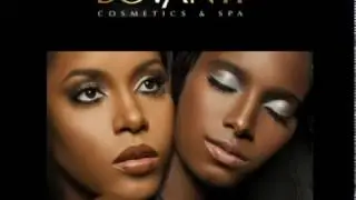 Bovanti Beauty & The Brush