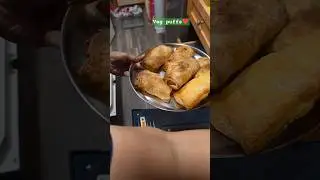 veg puffs❤️👌😍#vegpuffs #eveningsnacks #shorts