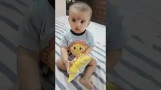 Cute baby Khanak crazy chips reaction l Funny baby Khanak crazy for chips 🍟😂