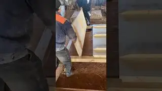 How a Pine Gate Is Crafted in Traditional Style #ubdiy #traditionalcraftsmanship #woodendoors