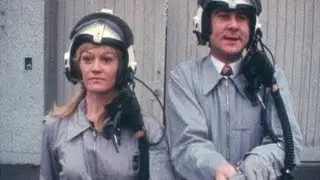 Kurt Felix und Rosemarie Pfluger im Kampfjet (1972) | SRF Archiv