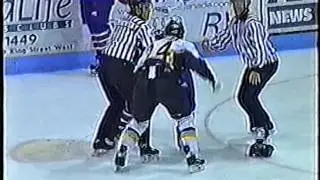 Josh Gratton vs Eric Larochelle Dec 16/01