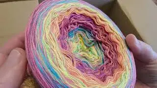 UNBOXING | MEGABOBBEL 🧶💝🧶🙋🏼&zwj;♀️ #crochet #geschenkideen #handmade #bobbel #h&auml;keln