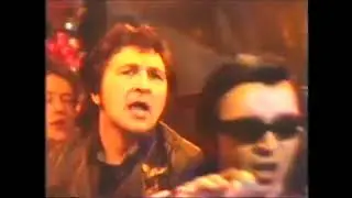 Rocky Sharpe & The Replays - Shout! Shout! ((LIVE))