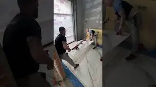 УКЛАДКА ПЛИТЫ☑️ #плиточниккраснодар #плитка #краснодар #плиточник #tools #работа #krdmd