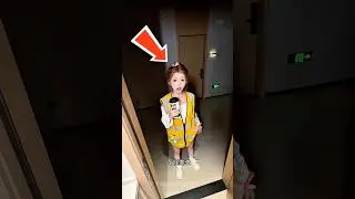 Cute delivery girl 😍 #facts #shorts