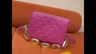 Purse LV  Coussin Monogram Mini