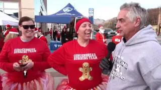 Crowd Surfing - SANTA RUN 2016