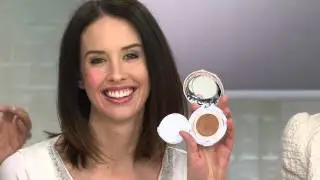 It Cosmetics CC Veil SPF 50 Foundation Cushion Compact with Brush with Amy Stran