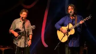 Tim O'Brien & Darrell Scott - 'Keep Your Dirty Lights On' (Glasgow, 2014)