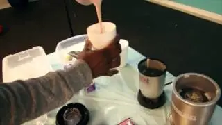 Blender Battle feat Nutri Bullet 900 Vs Classic Magic Bullet