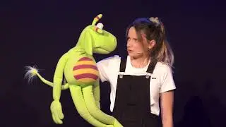 LE CAS PUCINE - Extrait Spectacle - Le Bisou