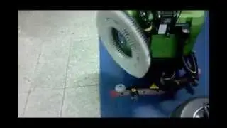 FLOOR CLEANING MACHINE - IPC Gansow CT45